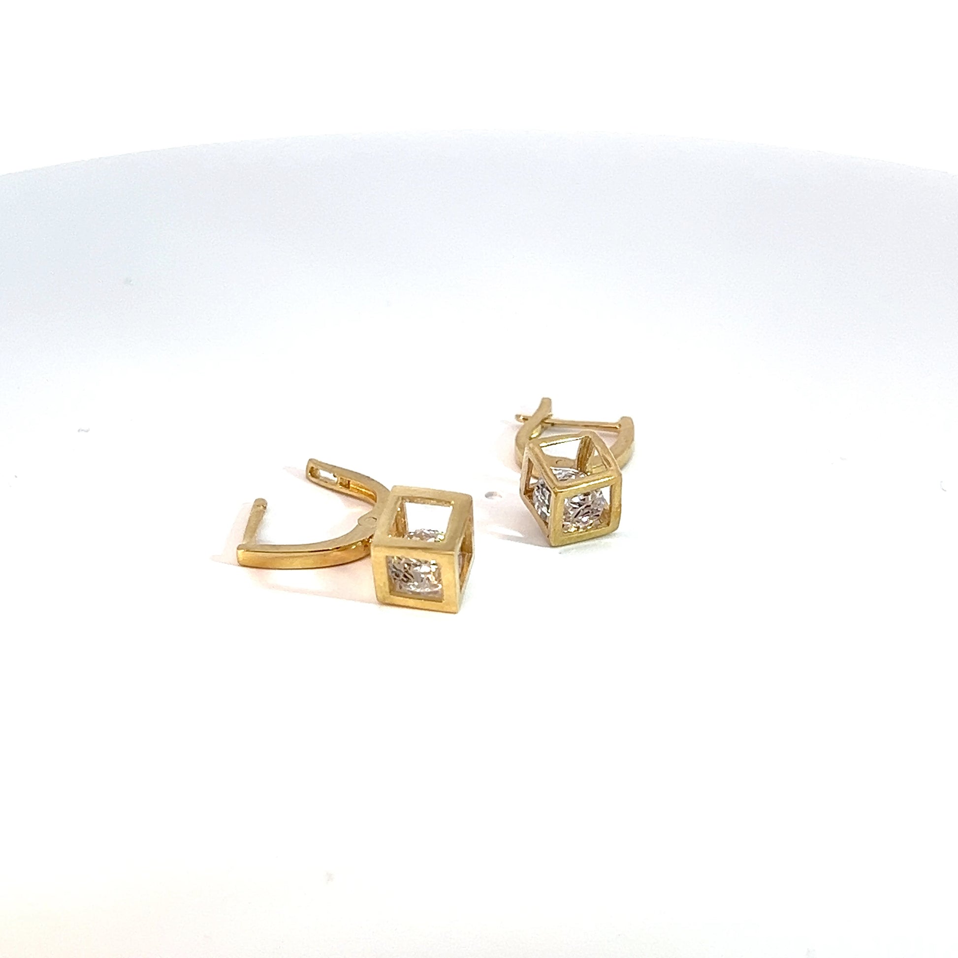 14k Gold Women's Earrings - Lesotho Jewellery Collection