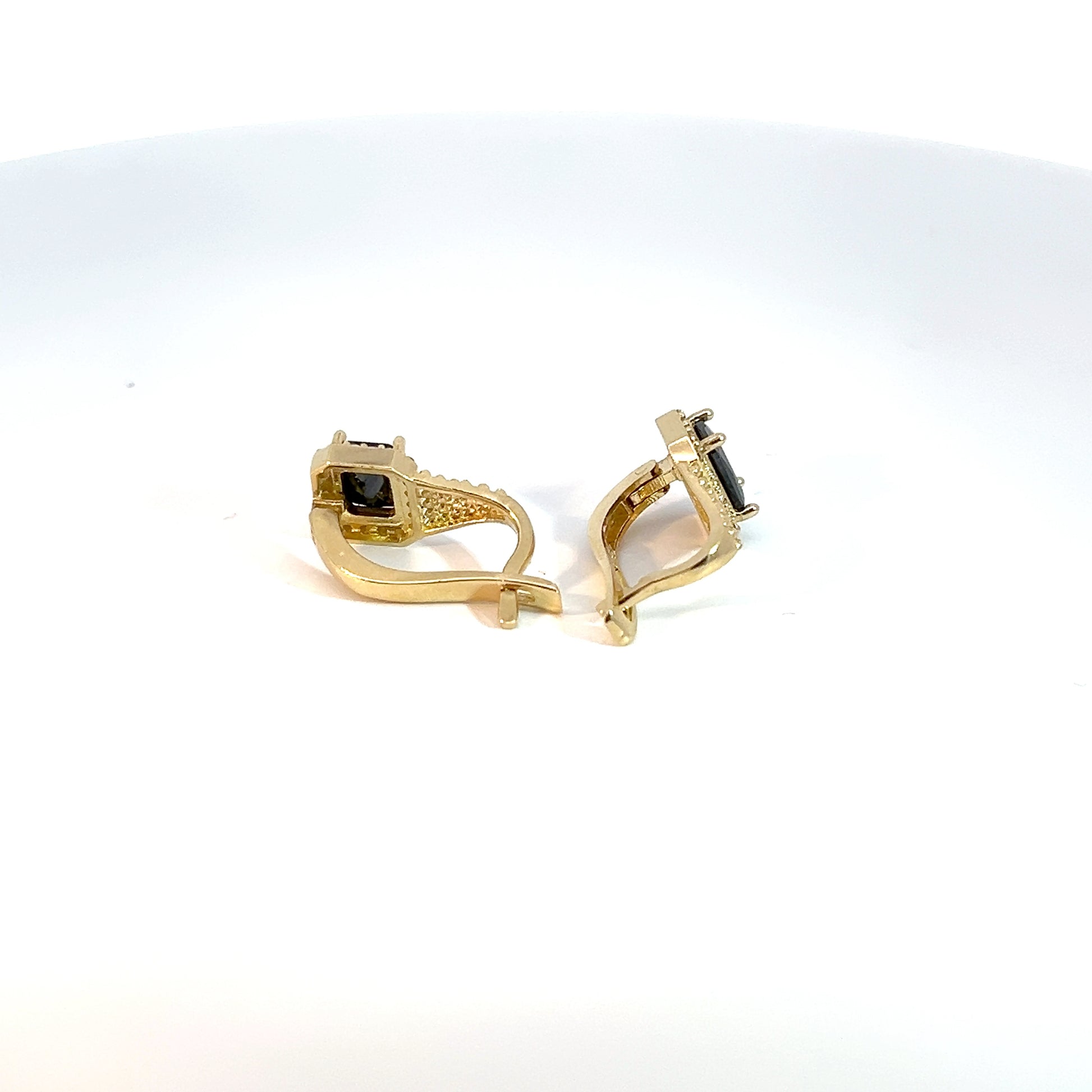 14k Gold Women's Earrings - Lesotho Jewellery Collection