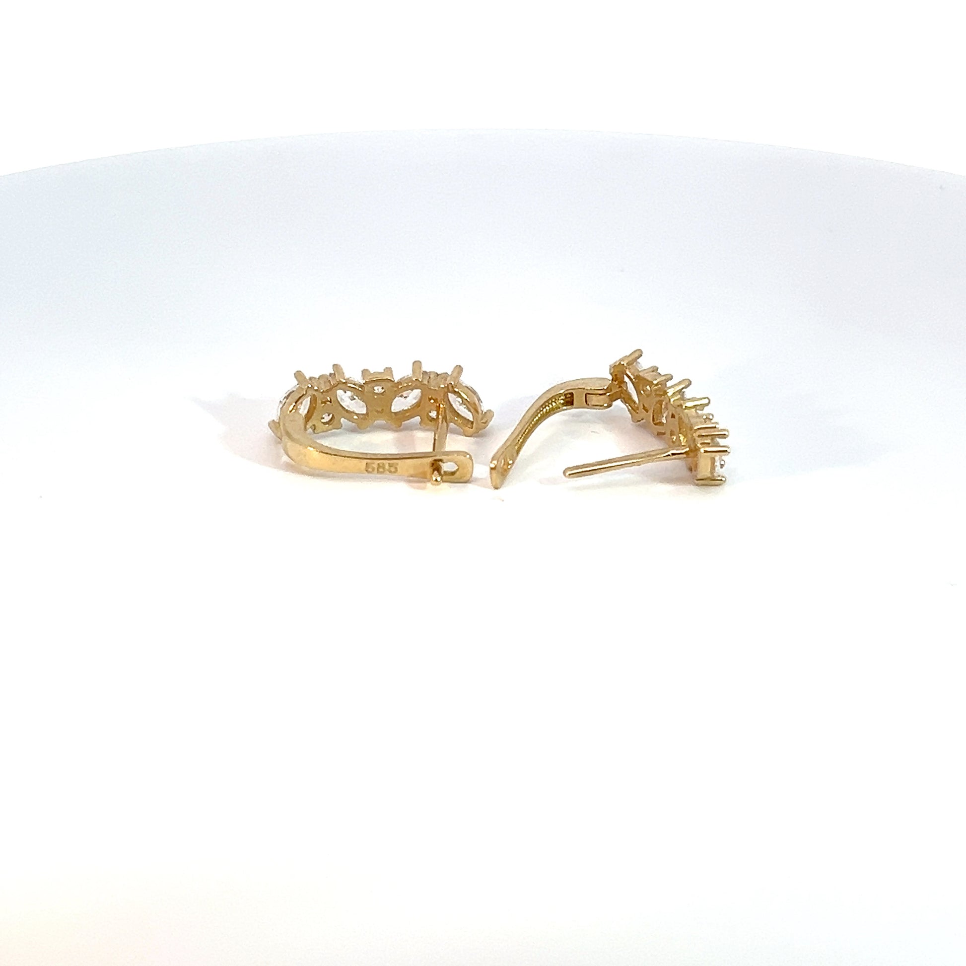 14k Gold Women's Earrings - Lesotho Jewellery Collection
