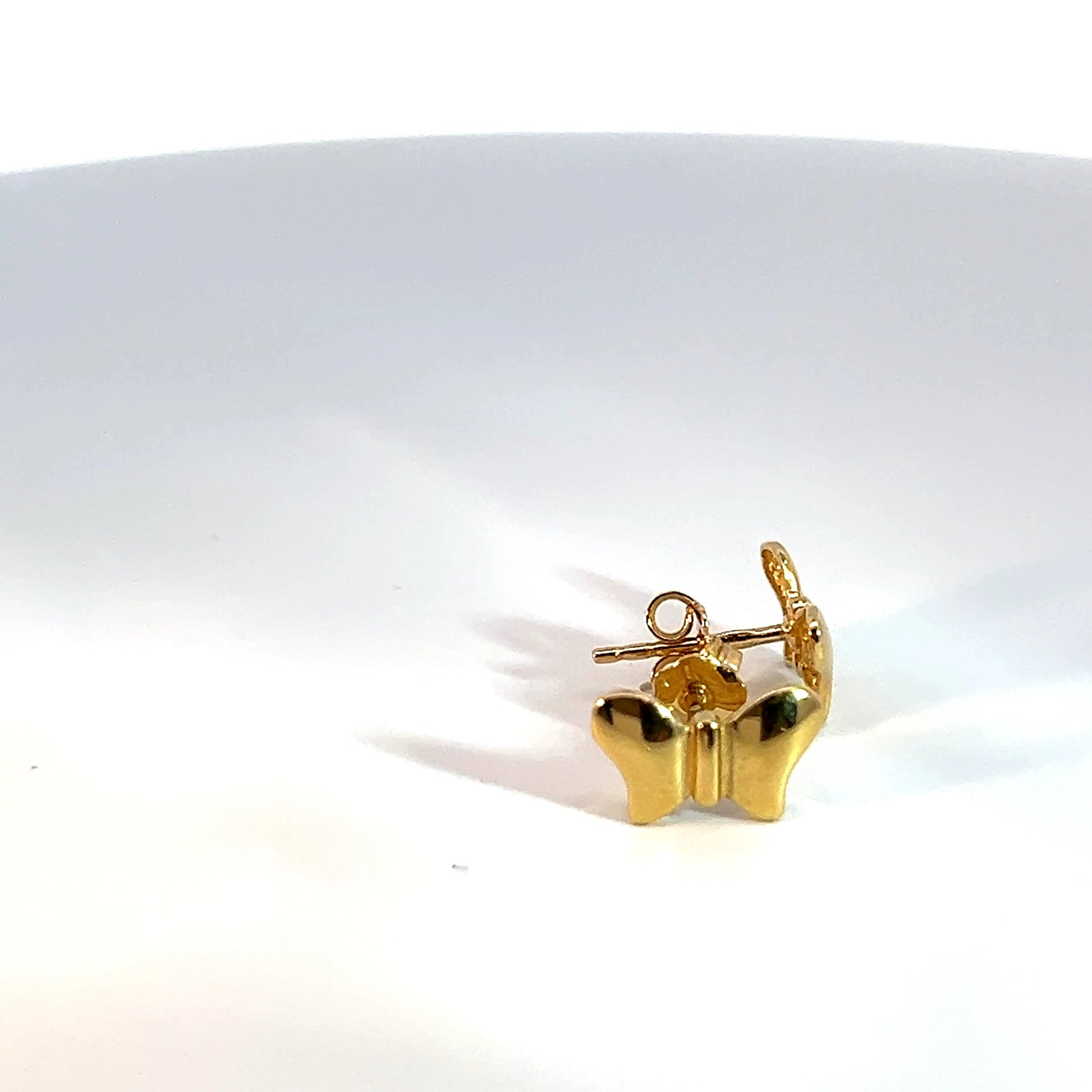 14K Gold Stud Earrings | Elegant Minimalist Design | Lightweight and Comfortable